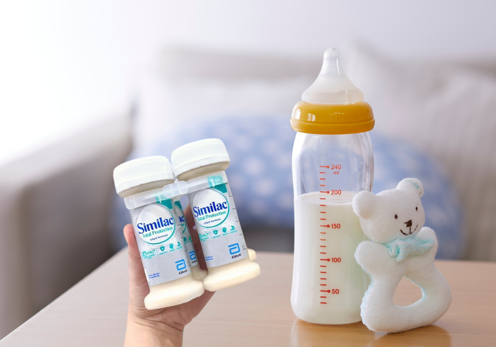 Similac Ready-to-Feed là sữa công thức pha sẵn dạng lỏng 